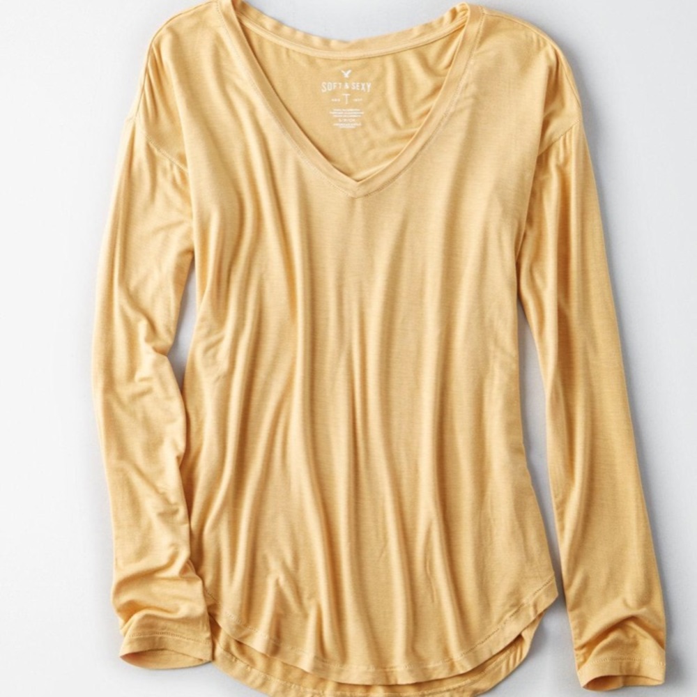 💛 SOFT & SEXY AEO TOP 💛